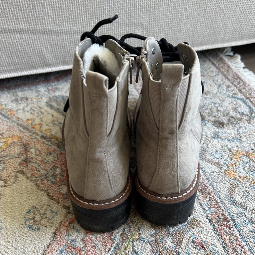 Target Winter Boot - Picture 5 of 5